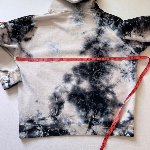 Floral Embroidered Tie-Dye Hoodie - Picture 11 of 11